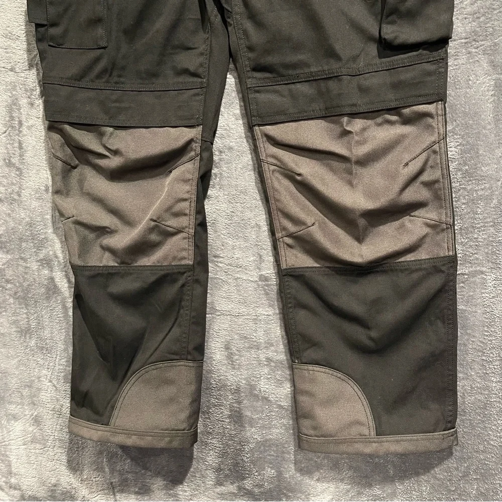 CAT Black Cargo Pants Men’s 36X32 Work Utility Durable Pockets - Picture 3 of 16